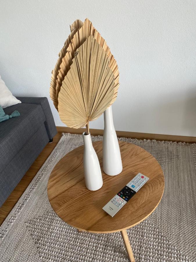 Appartamento Neubau Gruener Wolpertinger Designwhg 106Qm Barrierefrei Breitbrunn am Chiemsee Esterno foto