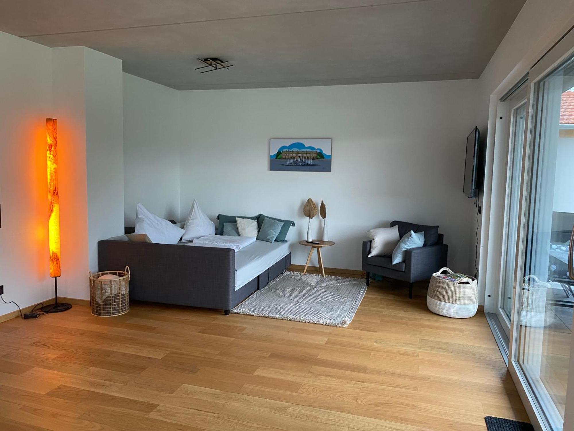 Appartamento Neubau Gruener Wolpertinger Designwhg 106Qm Barrierefrei Breitbrunn am Chiemsee Esterno foto